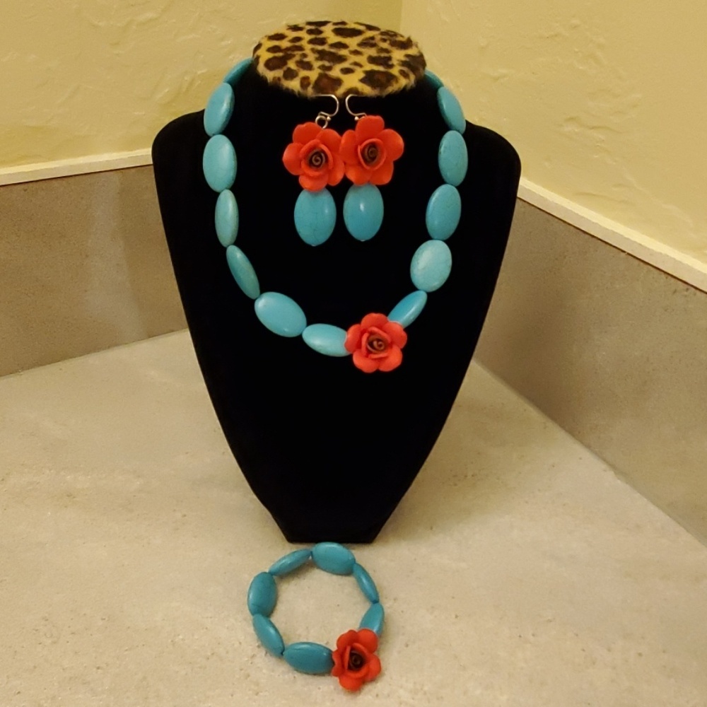 Necklace set